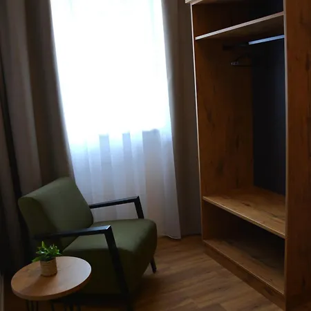 Kern Hotel 3*