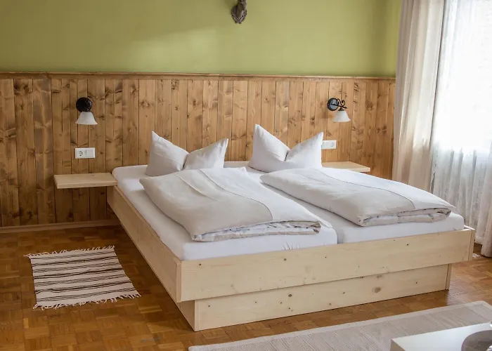 Hotel Garni Kern 3*