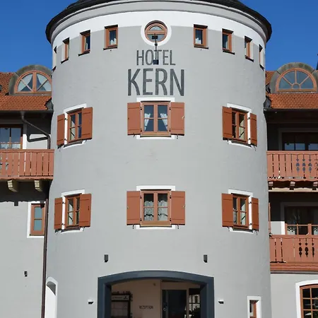 Hotel Garni Kern Halfing