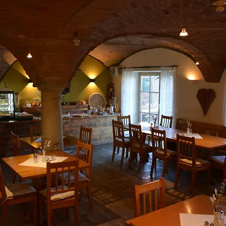 Garni Kern Hotel Halfing