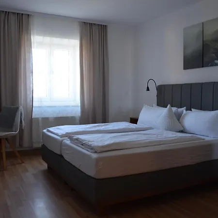 Hotel Garni Kern Halfing