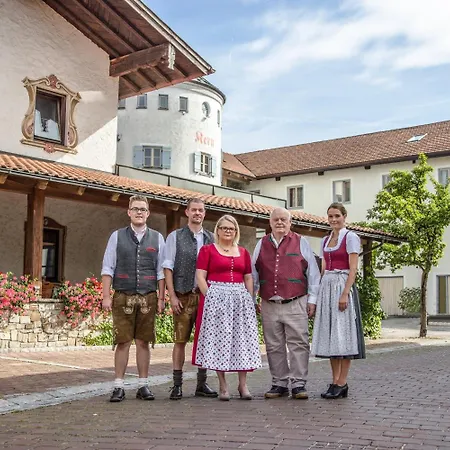 Hotel Gasthof Kern 3*