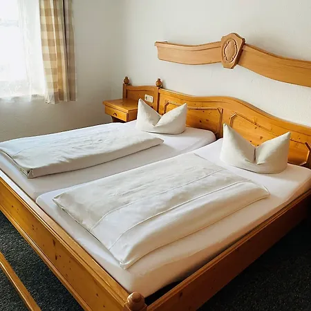 Hotel Gasthof Kern Hotel 3*